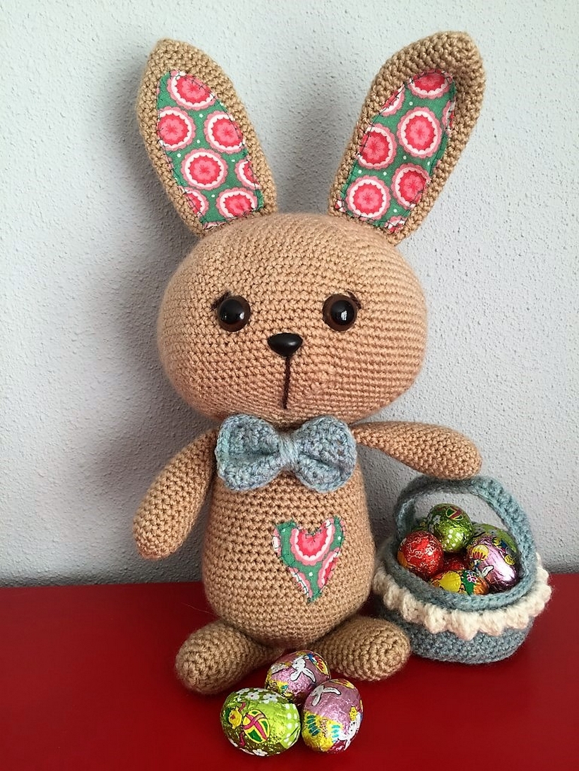 crochet-pattern-easter-bunny
