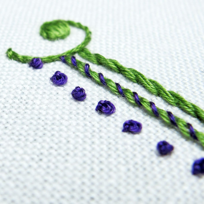 finished line of isolated French knots with no knots on the back