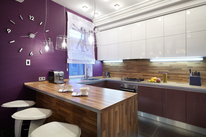 фиолетовые стены в интерьере кухни