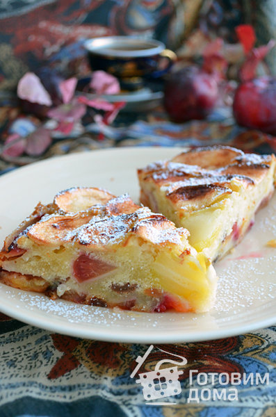 Пирог со сливами и яблоками фото к рецепту 3