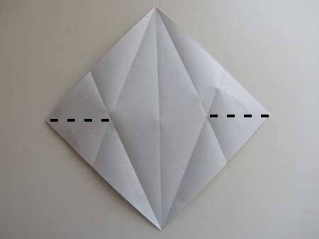 origami-fish-base-step-4