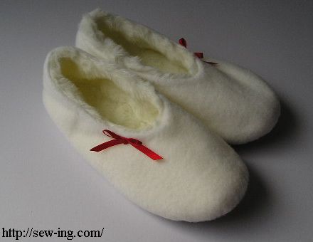 Cloth slippers