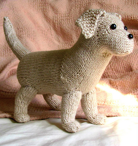 Rufus the Lab Puppy Free Knitting Pattern