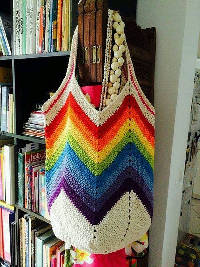 Crochet Hand Bag Pattern
