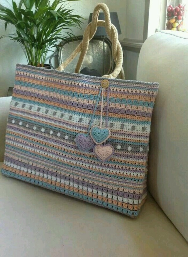 Crochet Hand Bags Pattern